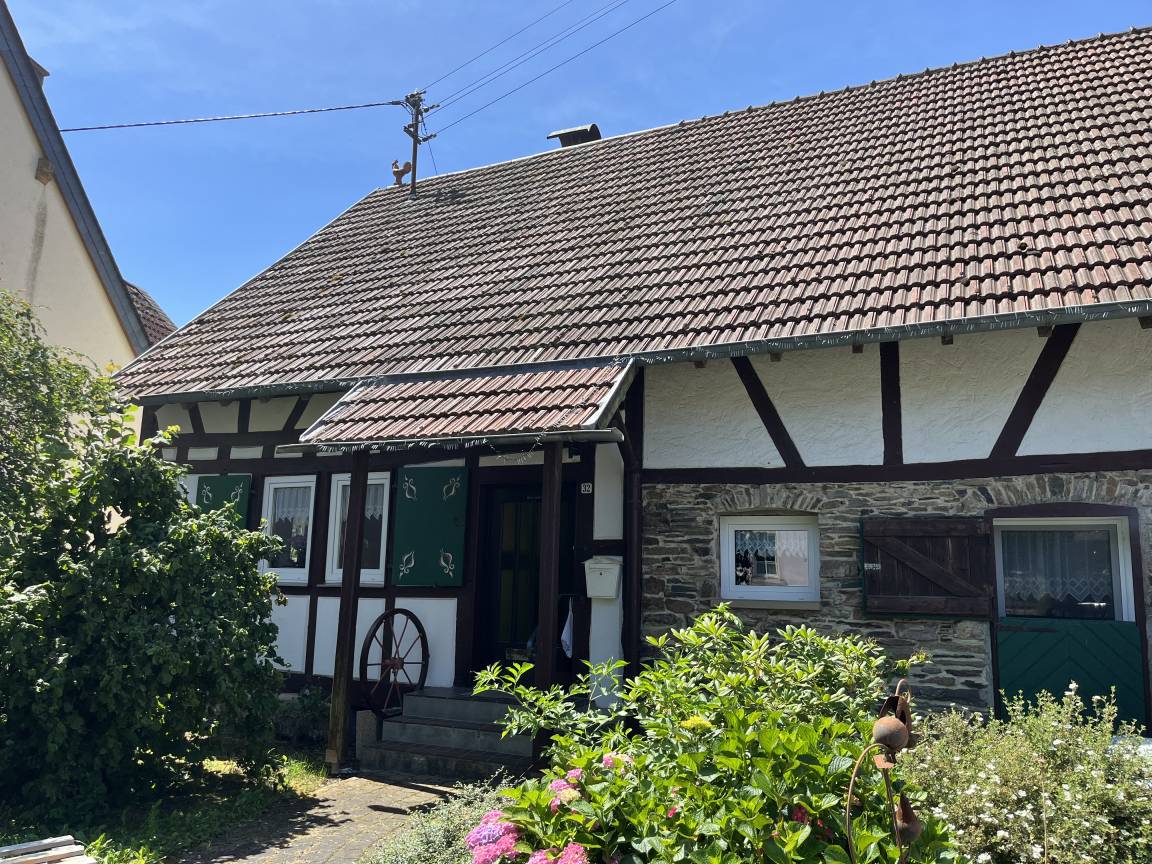 90 M² Ferienhaus ∙ 1 Schlafzimmer ∙ 6 Gäste - Kirn