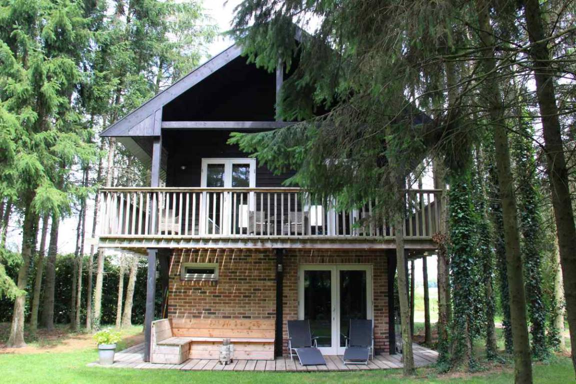 70 M² Maison De Vacances ∙ 2 Chambres ∙ 4 Personnes - Emmen