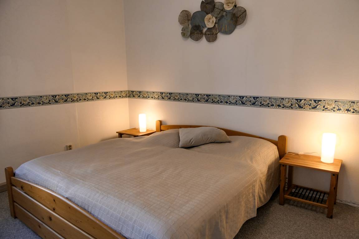 Landhaus ∙ 1 Schlafzimmer ∙ 3 Gäste - Altenburg
