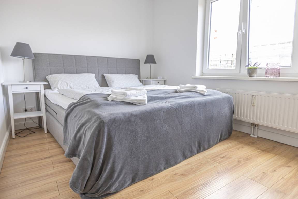 71 M² Ferienwohnung ∙ 2 Schlafzimmer ∙ 4 Gäste - Hamburg