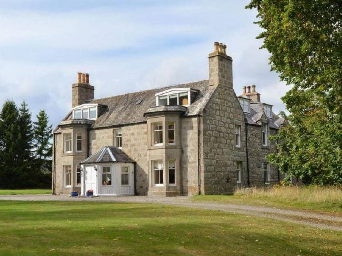 550 M² Casa ∙ 7 Habitaciones ∙ 13 Huéspedes - Grantown-on-Spey