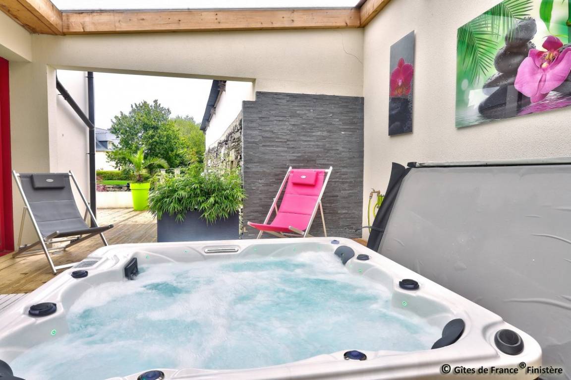 225 m² Gîte ∙ 4 Schlafzimmer ∙ 8 Gäste – Bild 3