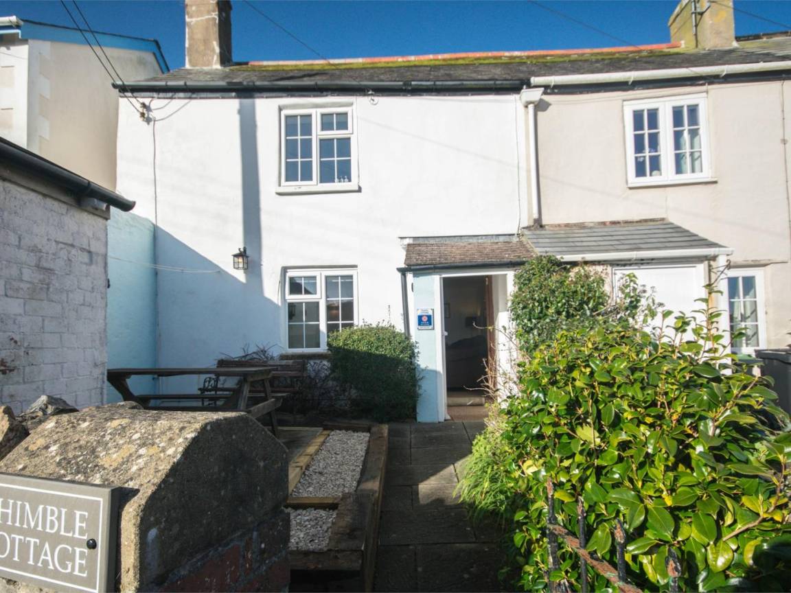 Cottage ∙ 2 Bedrooms ∙ 4 Guests - Charmouth