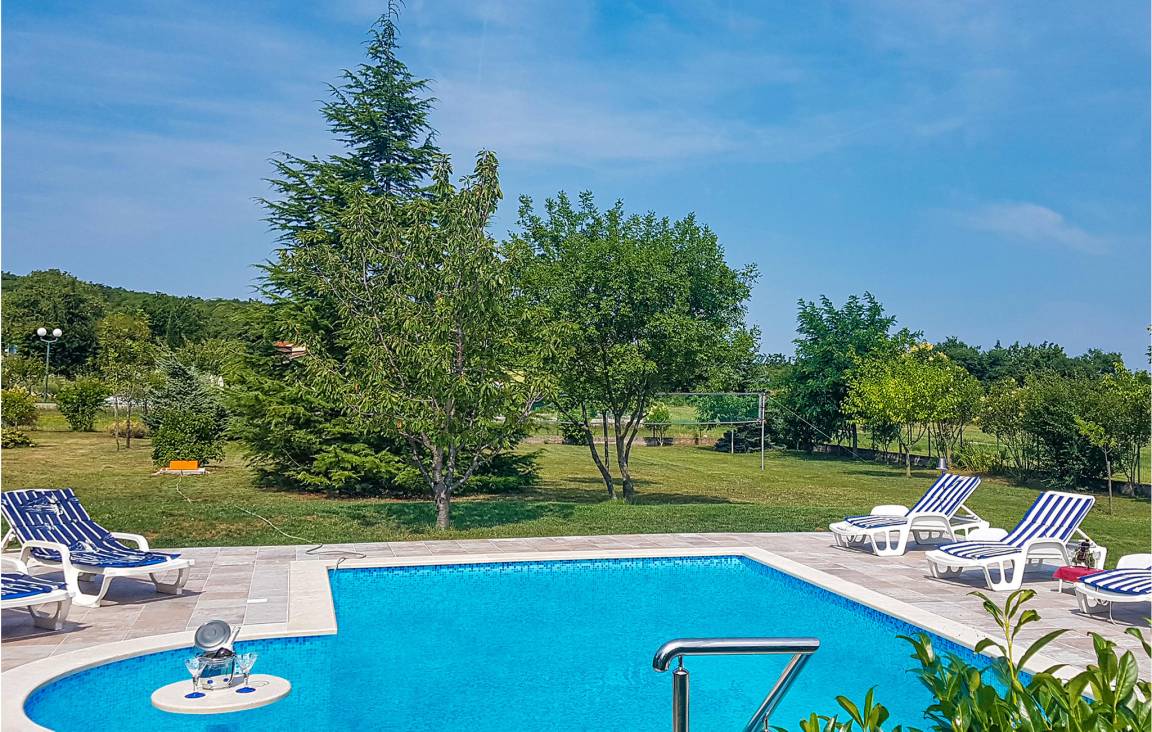 195 M² Casa Vacanza ∙ 2 Camere Da Letto ∙ 6 Ospiti - Ravni