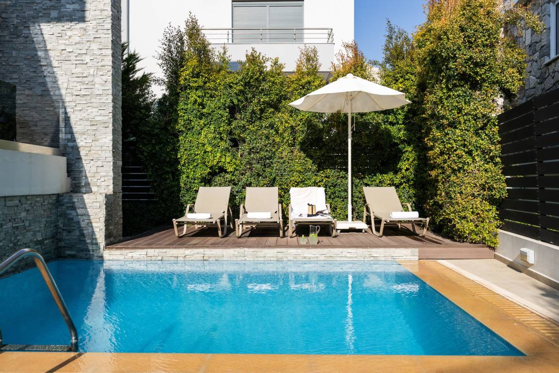195 M² Apartment ∙ 3 Bedrooms ∙ 6 Guests - Faliraki