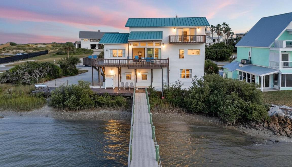 223 M² House ∙ 3 Bedrooms ∙ 11 Guests - Crescent Beach, FL