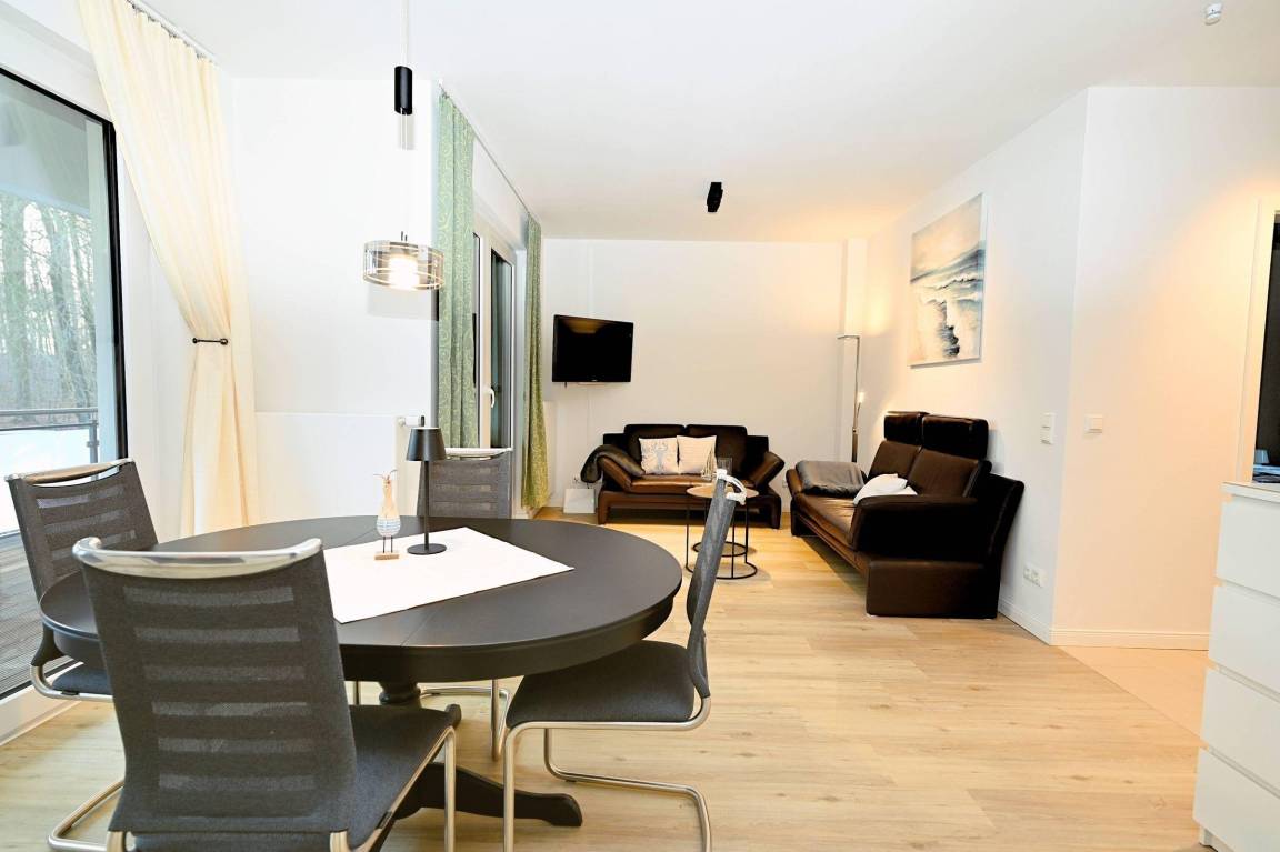 110 m² Ferienwohnung ∙ 3 Schlafzimmer ∙ 6 Gäste – Bild 3