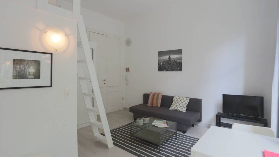 30 M² Ferienwohnung ∙ 1 Gast - Brüssel, Belgien