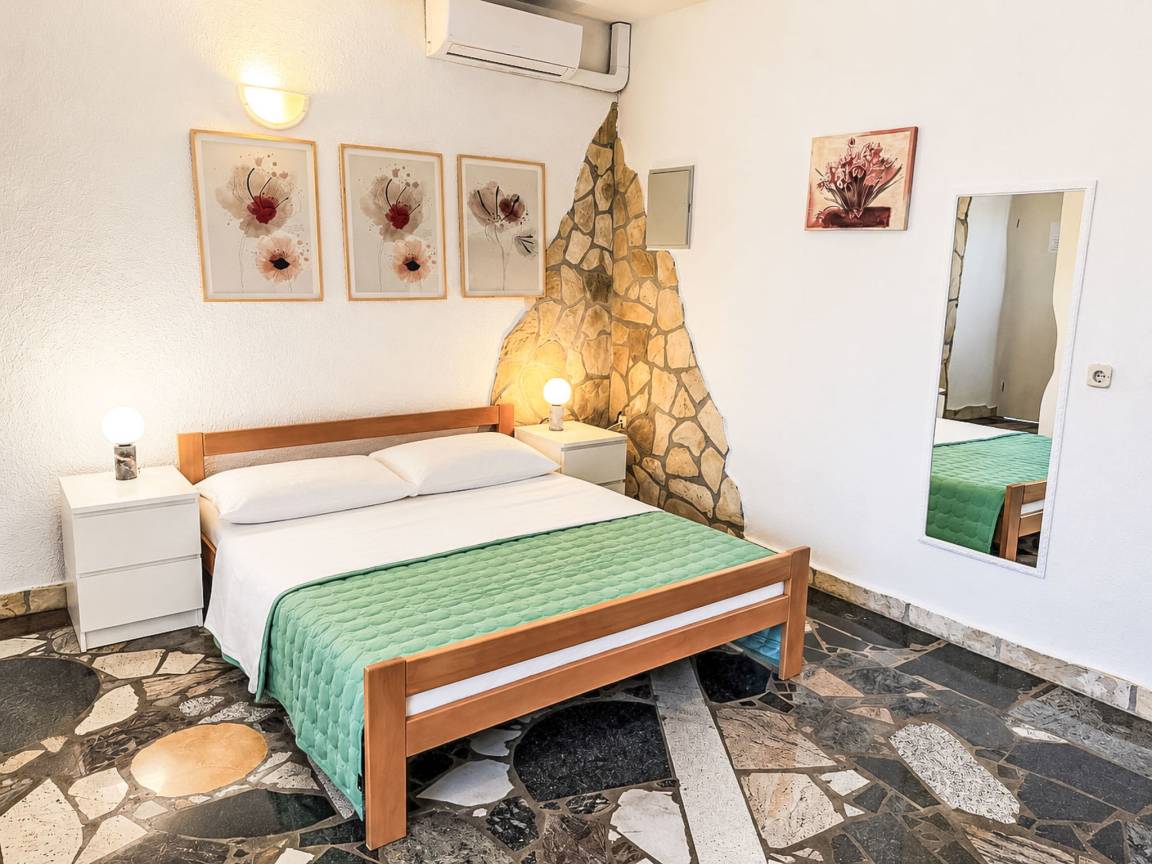 30 M² Apartment ∙ 1 Bedroom ∙ 2 Guests - Pula