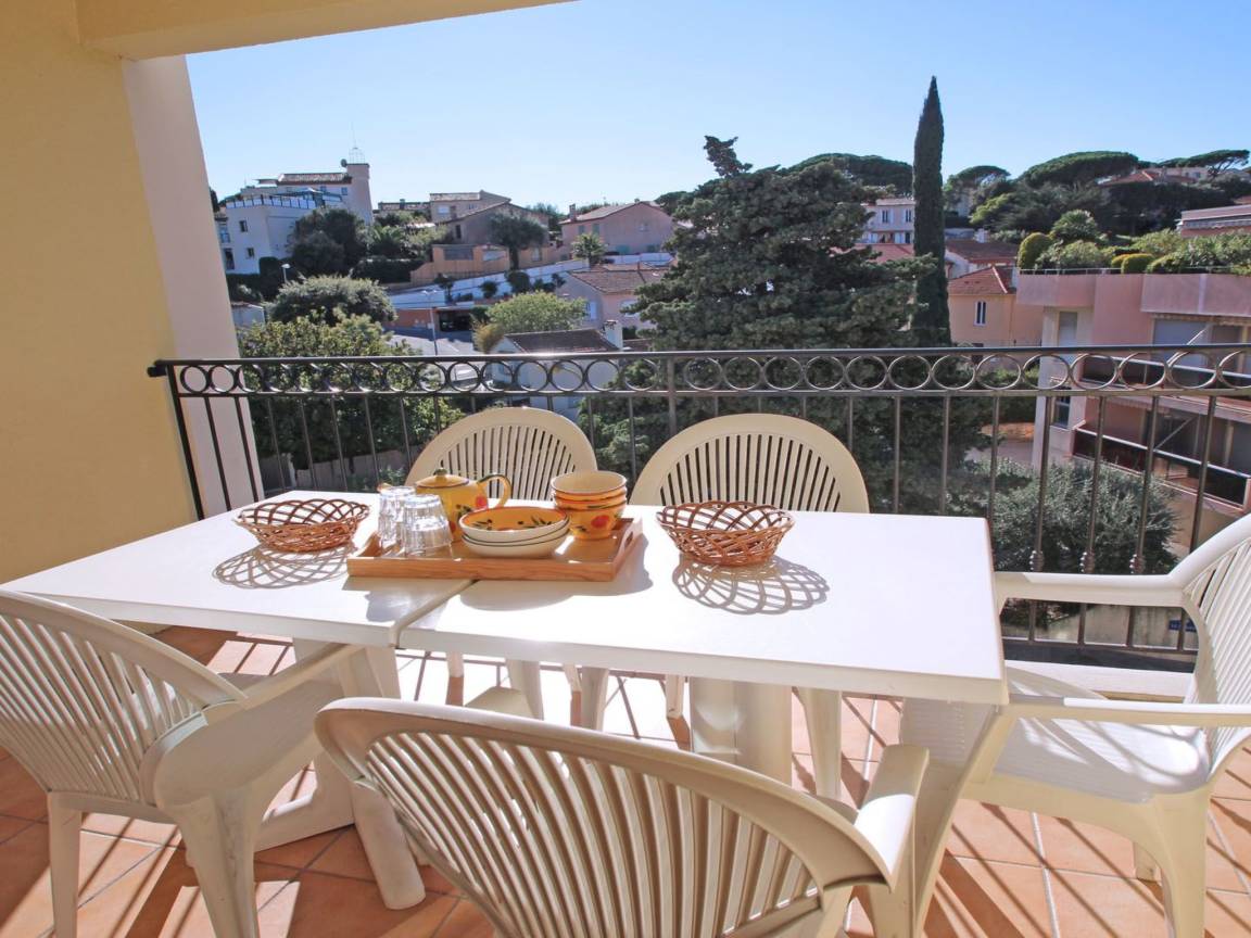 74 M² Ferienwohnung ∙ 3 Schlafzimmer ∙ 6 Gäste - Sainte-Maxime