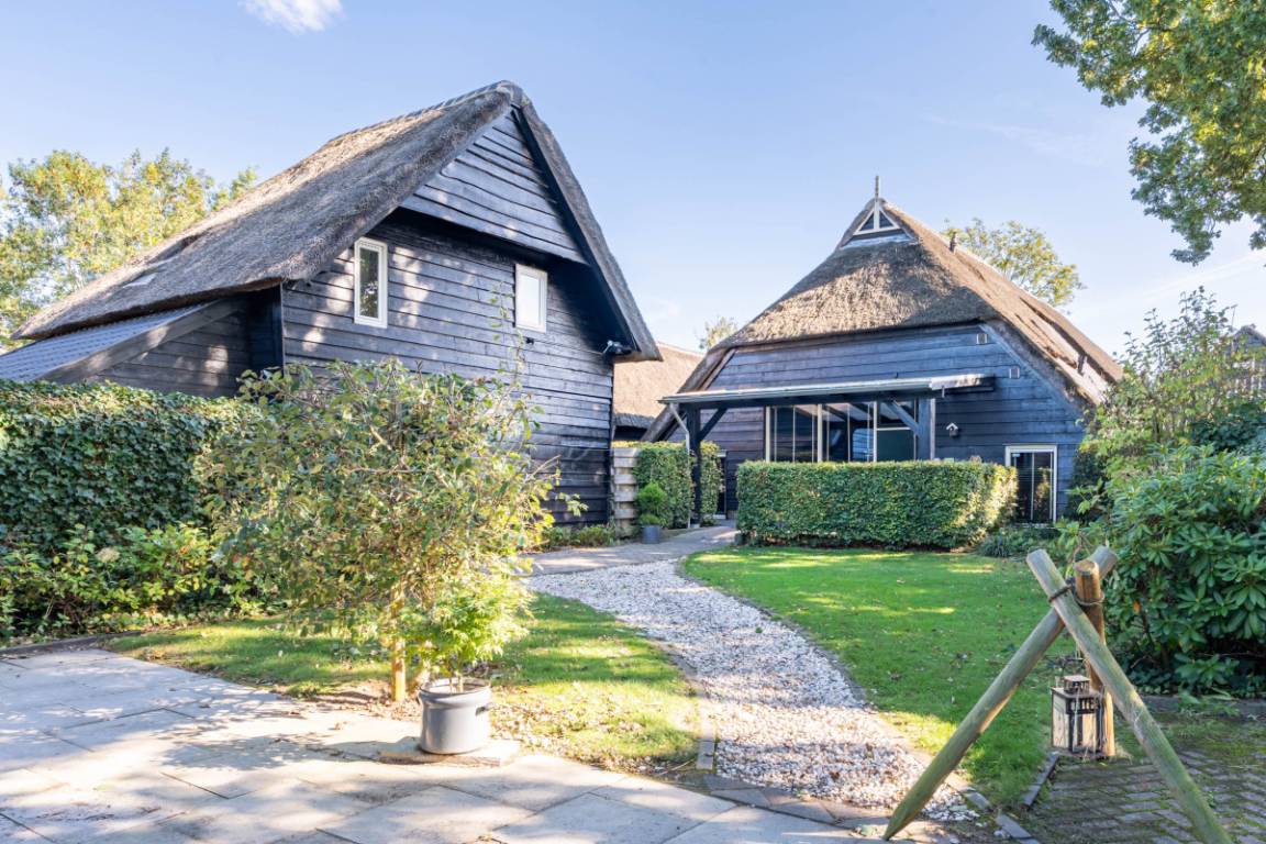 141 M² Maison De Vacances ∙ 9 Chambres ∙ 25 Personnes - Meppel