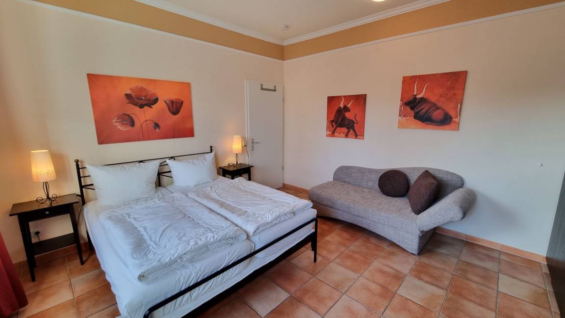 56 m² Ferienwohnung ∙ 1 Schlafzimmer ∙ 4 Gäste – Bild 10