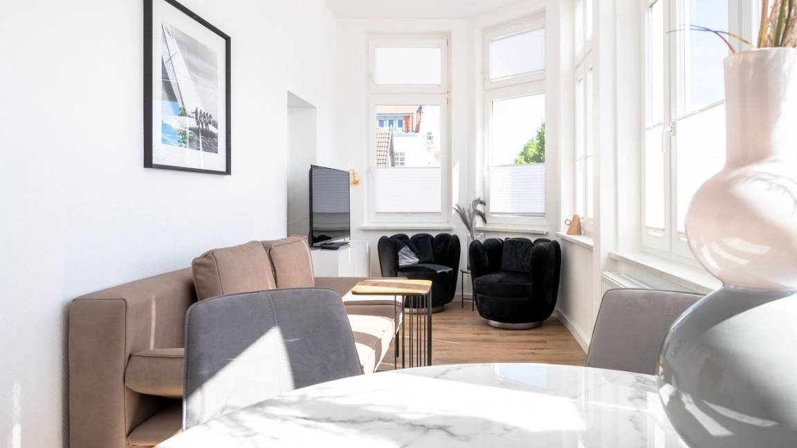 60 M² Appartement ∙ 2 Slaapkamers ∙ 4 Gasten - Rostock