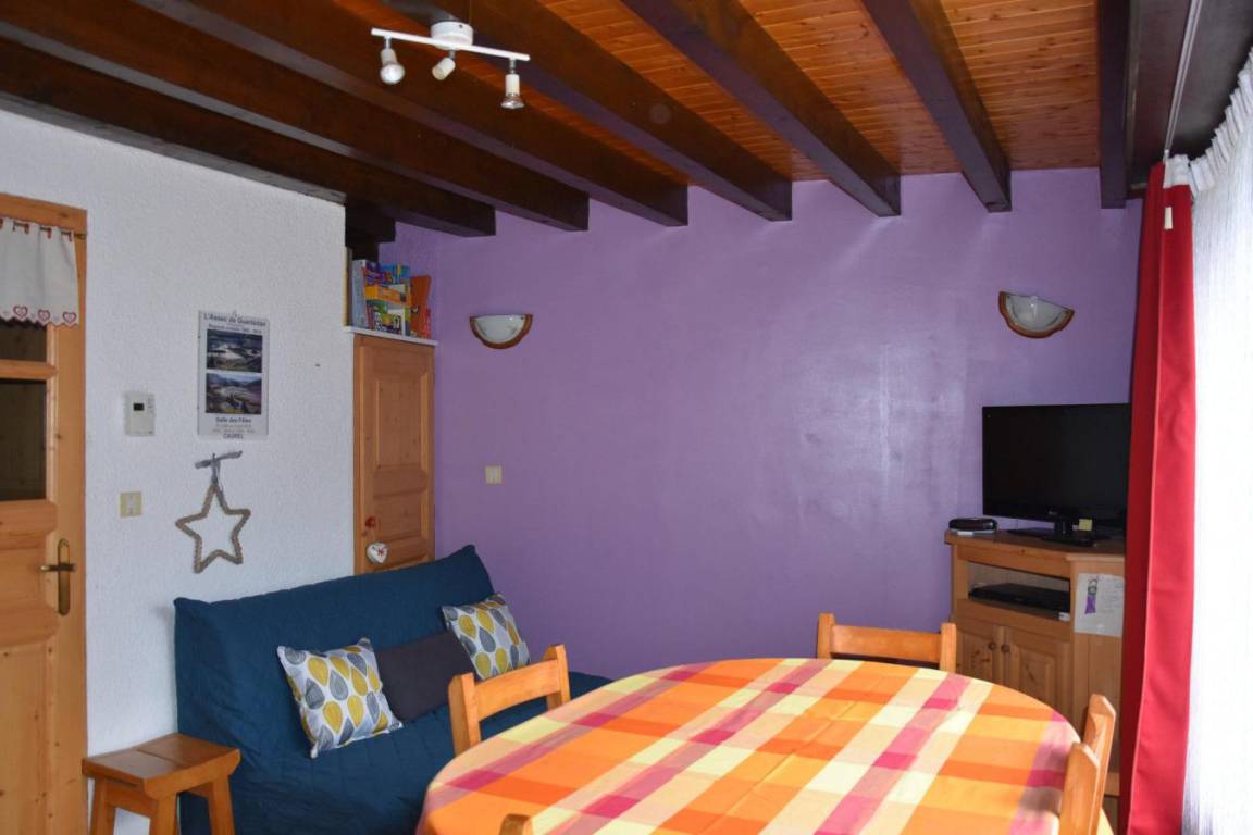 44 m² Ferienwohnung ∙ 2 Schlafzimmer ∙ 5 Gäste – Bild 4