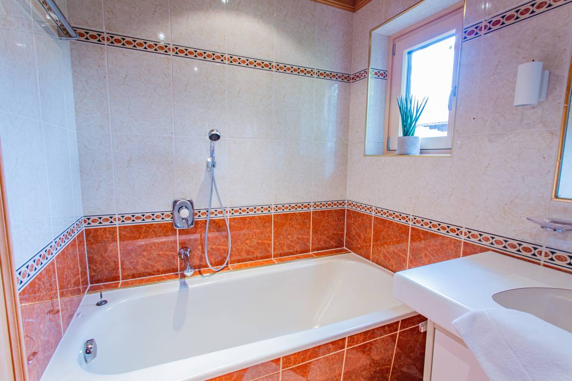 64 m² Ferienwohnung ∙ 2 Schlafzimmer ∙ 7 Gäste – Bild 8
