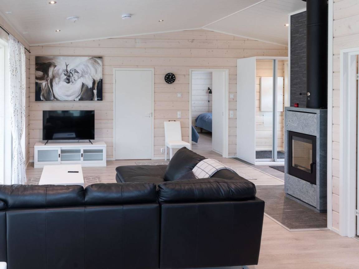 72 M² House ∙ 2 Bedrooms ∙ 4 Guests 5