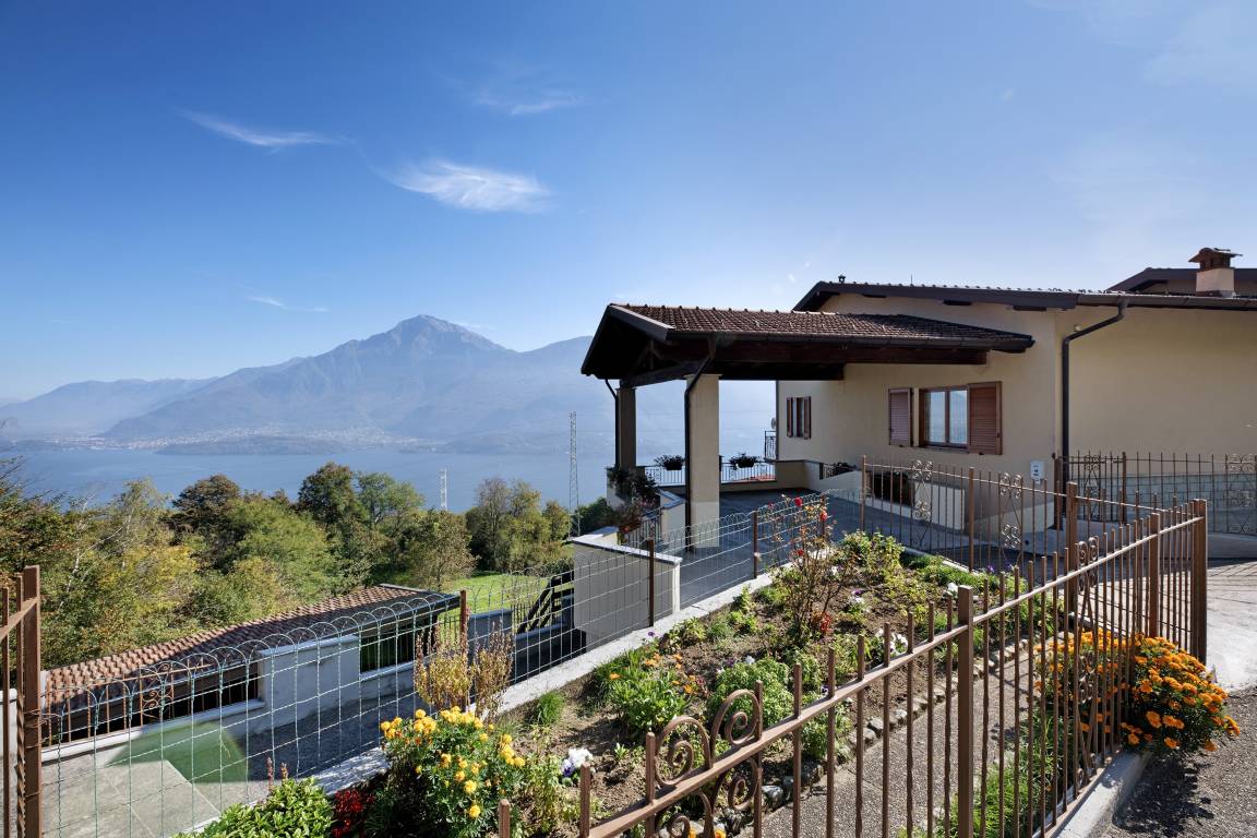 90 M² Casa Vacanza ∙ 2 Camere Da Letto ∙ 4 Ospiti - Colico