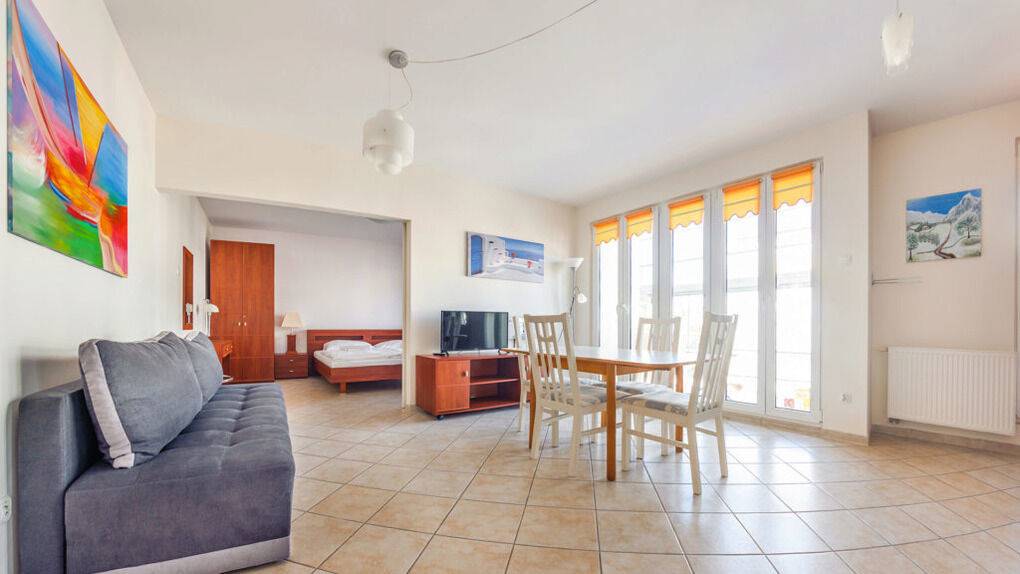 40 m² Ferienwohnung ∙ 1 Schlafzimmer ∙ 4 Gäste – Bild 1