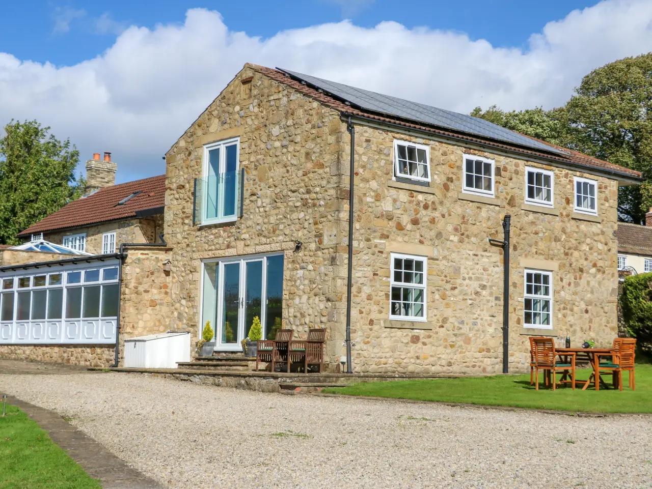 Cottage ∙ 3 Bedrooms ∙ 6 Guests - Catterick