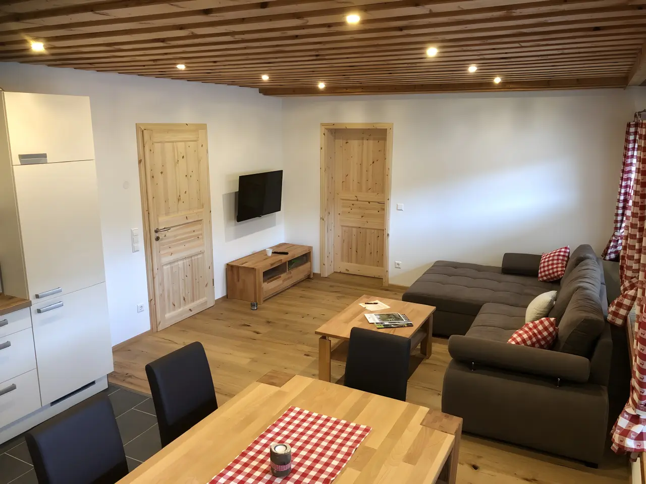 53 M² Ferienwohnung ∙ 1 Schlafzimmer ∙ 5 Gäste - Bad Wildbad