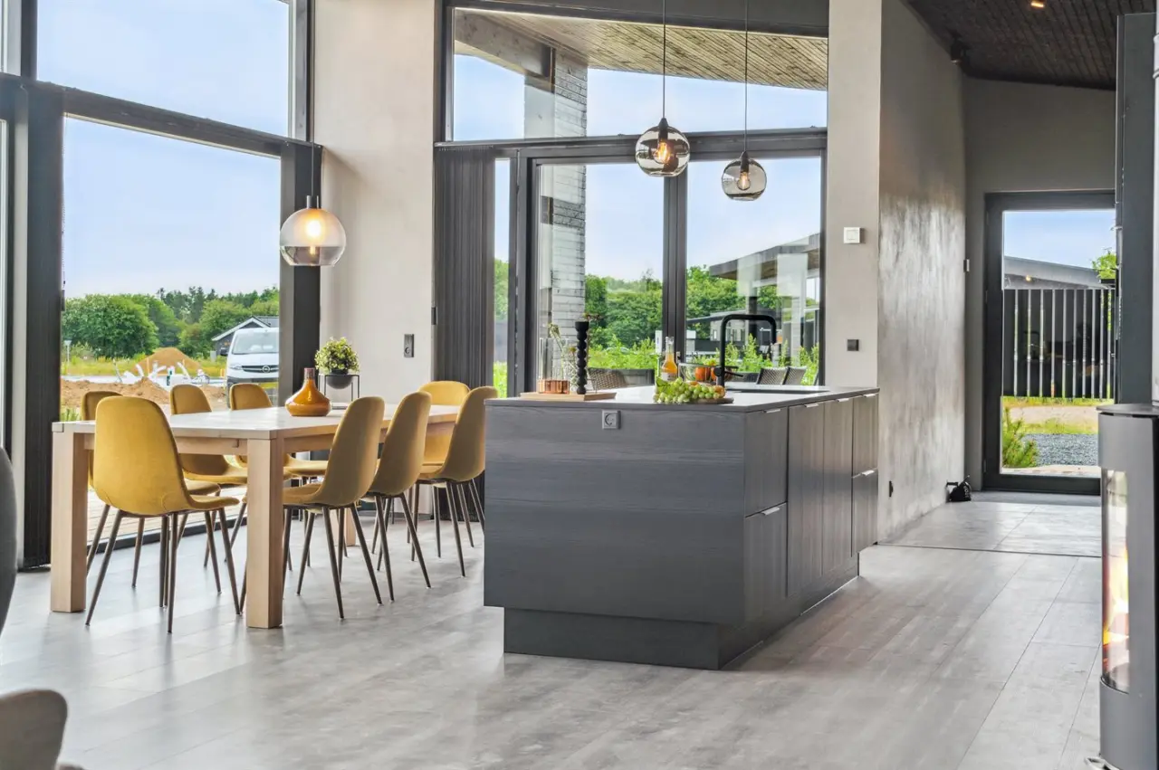 148 m&sup2; Ferienhaus 4 Schlafzimmer 8 G&auml;ste