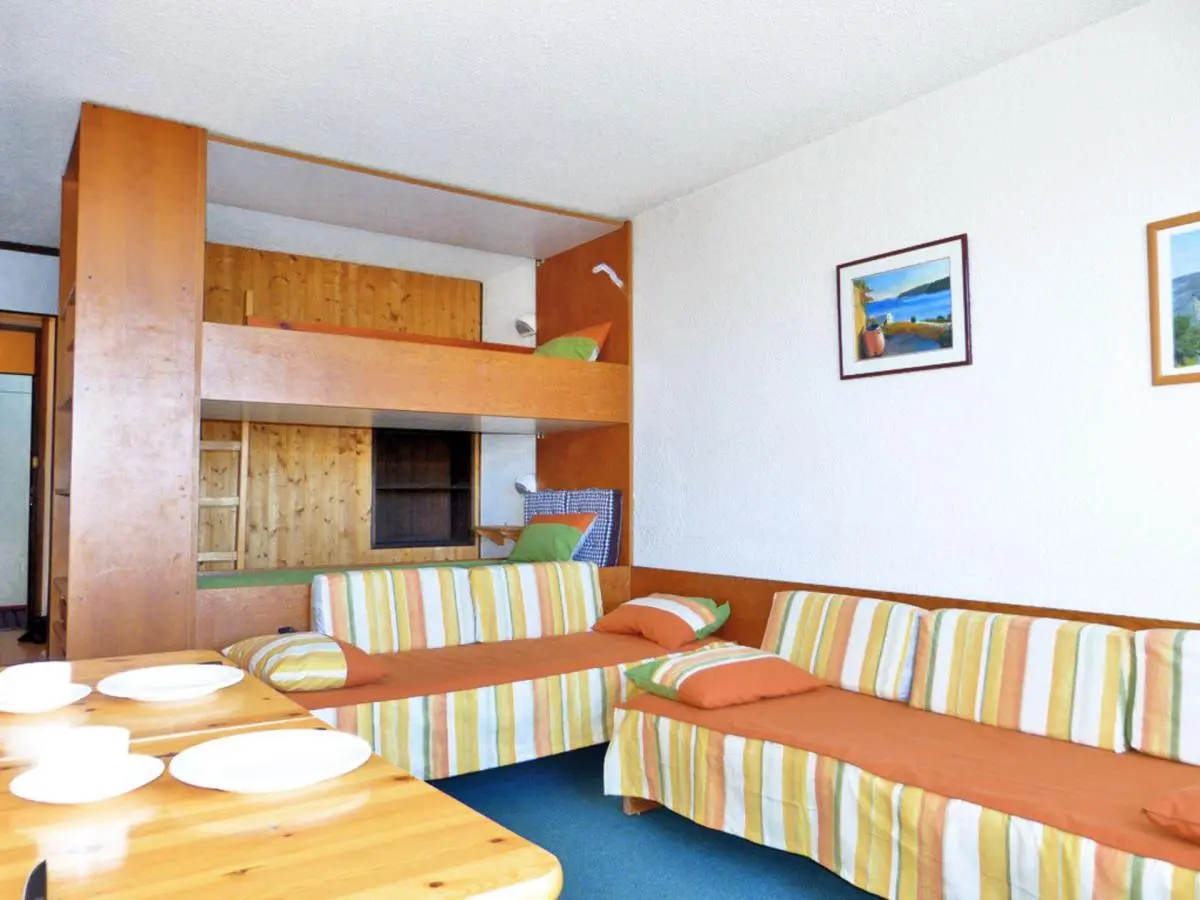 26 m&sup2; Studio 1 Schlafzimmer 4 G&auml;ste