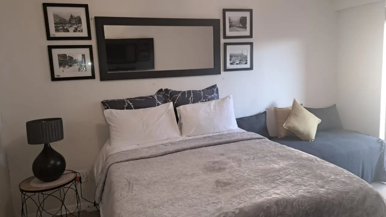 63 M² Ferienwohnung ∙ 1 Schlafzimmer ∙ 2 Gäste - Kapstadt