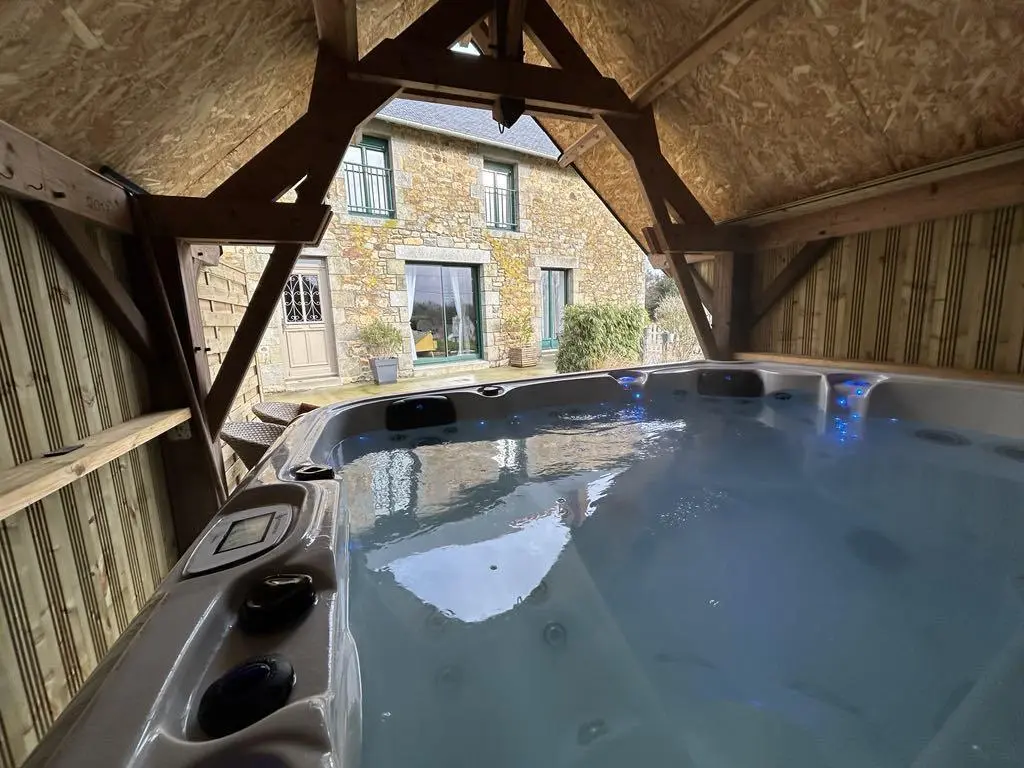 122 M² Gîte ∙ 4 Chambres ∙ 9 Personnes - Combourg
