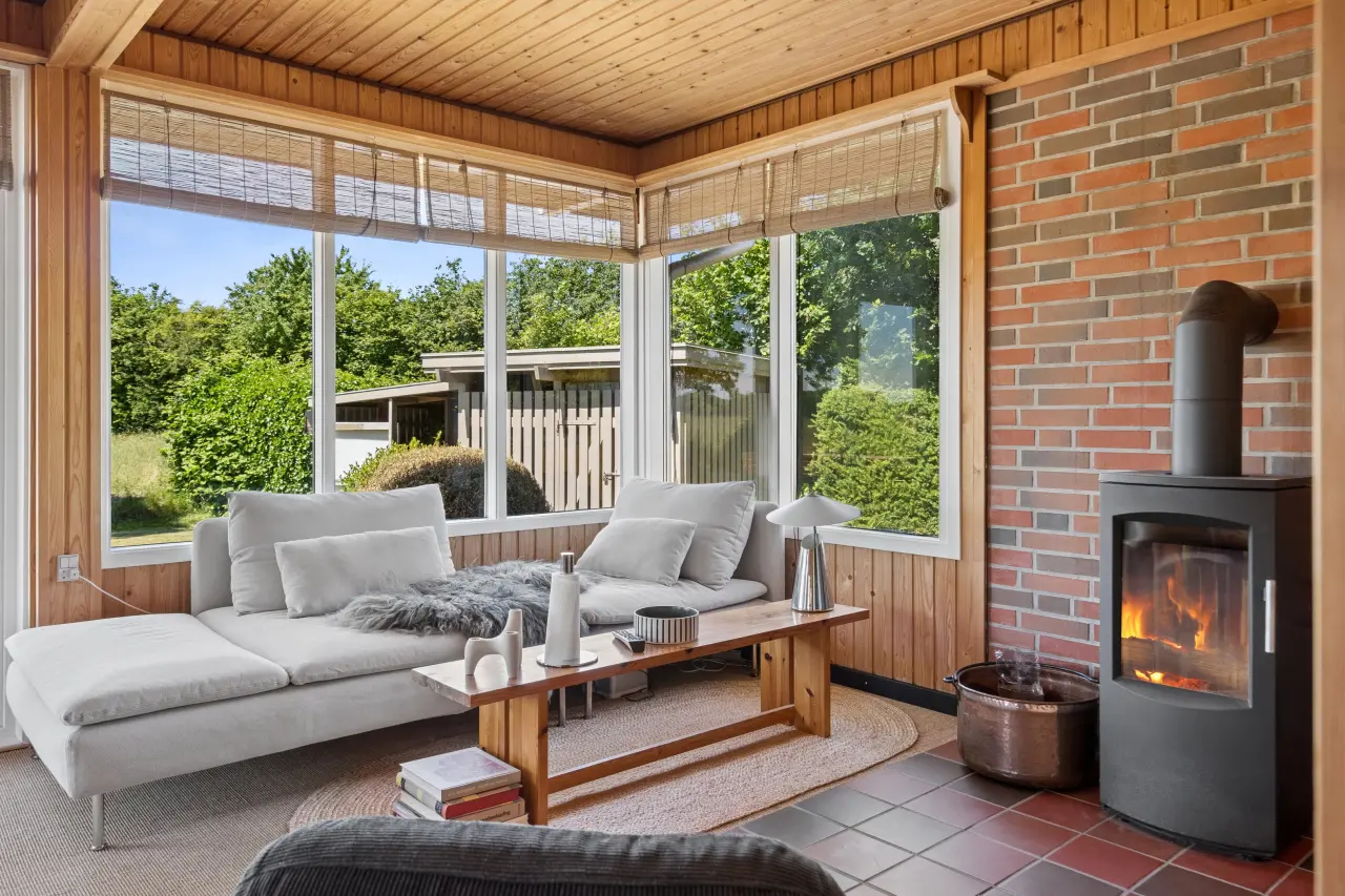 Hyggeligt sommerhus nær strand og natur
