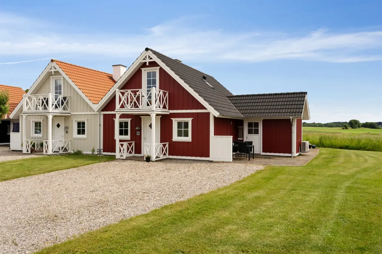 99 m&sup2; Ferienhaus 3 Schlafzimmer 6 G&auml;ste