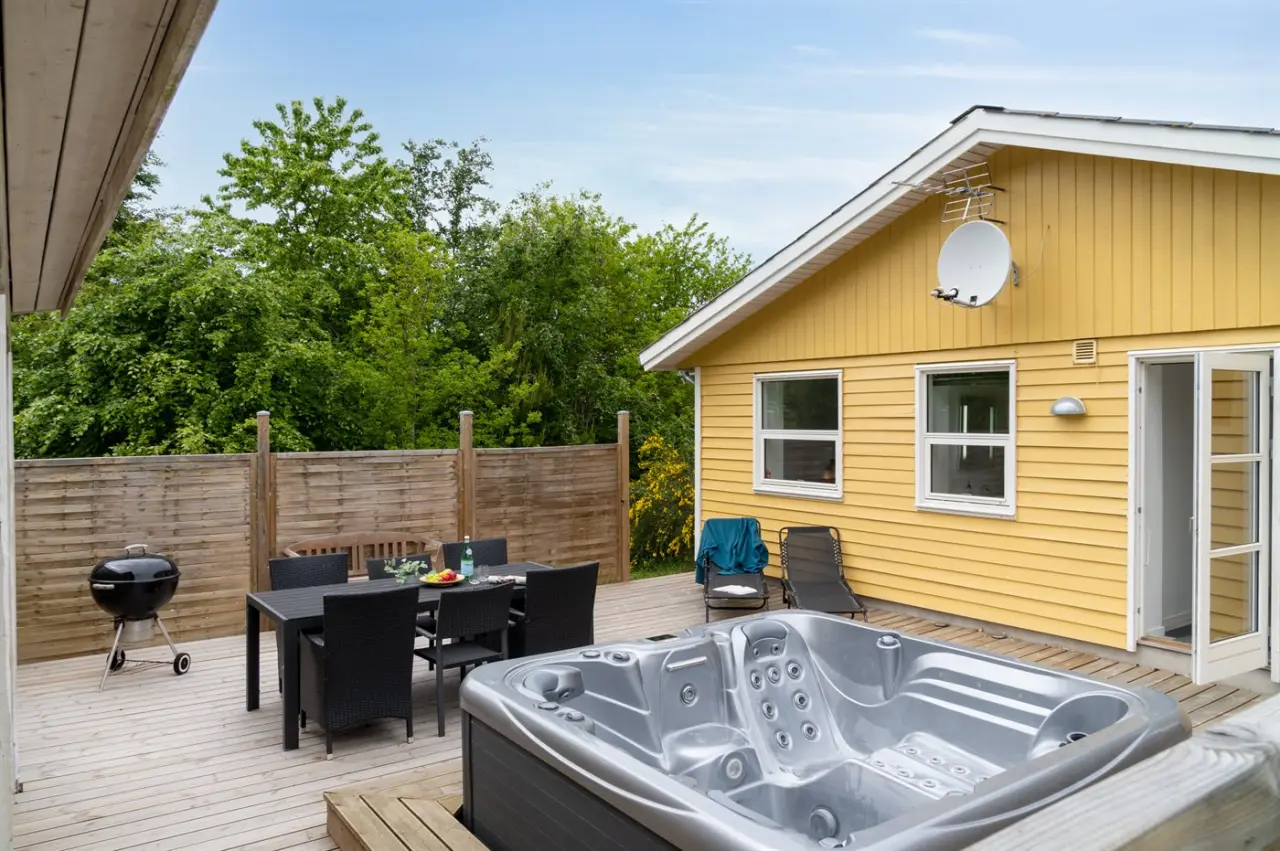 113 m&sup2; Ferienhaus 4 Schlafzimmer 8 G&auml;ste