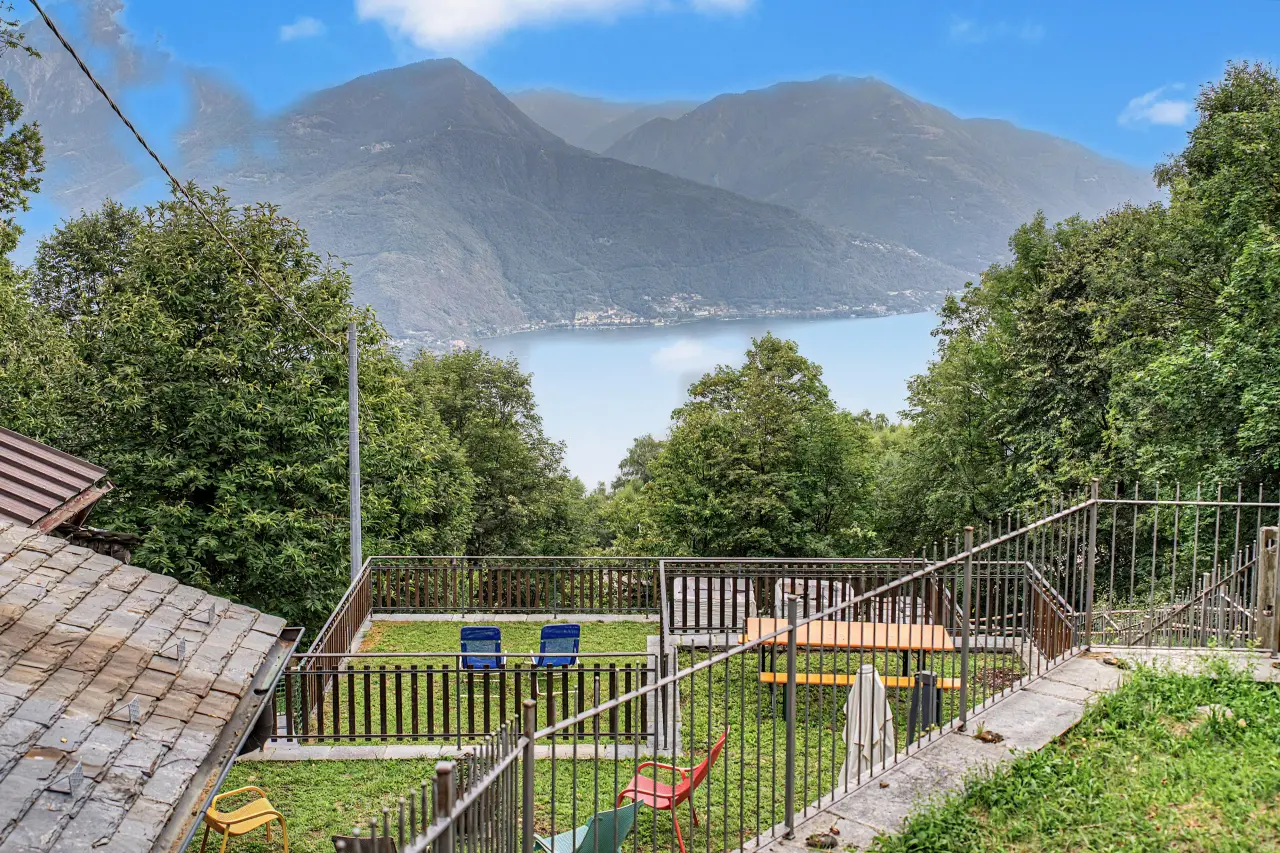 70 M² Chalet ∙ 2 Habitaciones ∙ 6 Huéspedes - Lago de Como