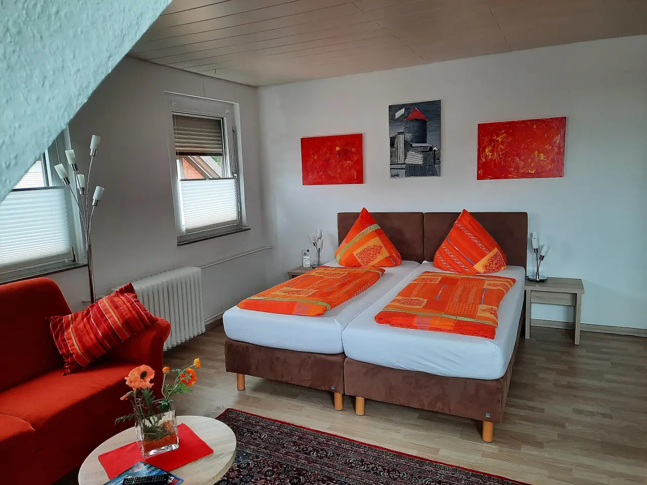 80 M² Appartement ∙ 3 Slaapkamers ∙ 2 Gasten - Celle