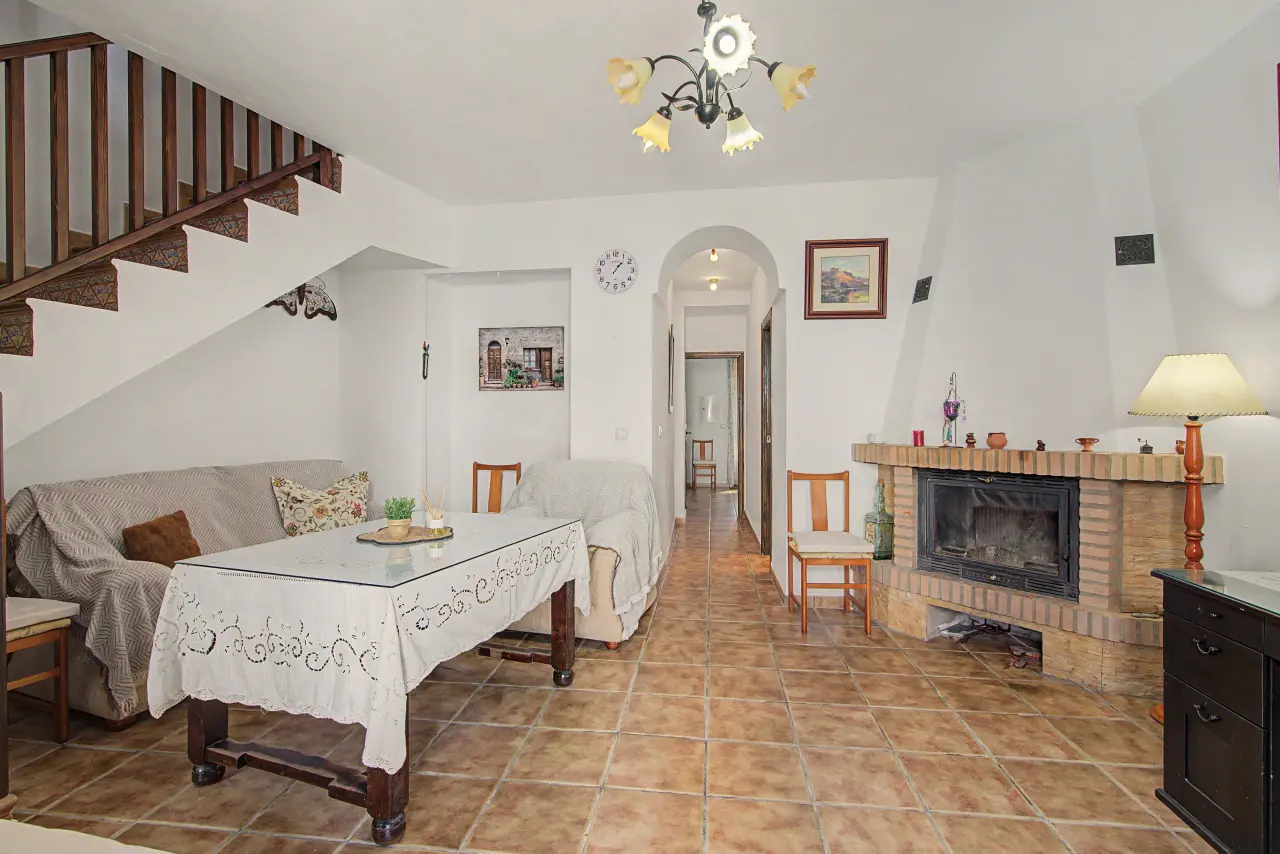 120 M² House ∙ 4 Bedrooms ∙ 7 Guests - Aracena