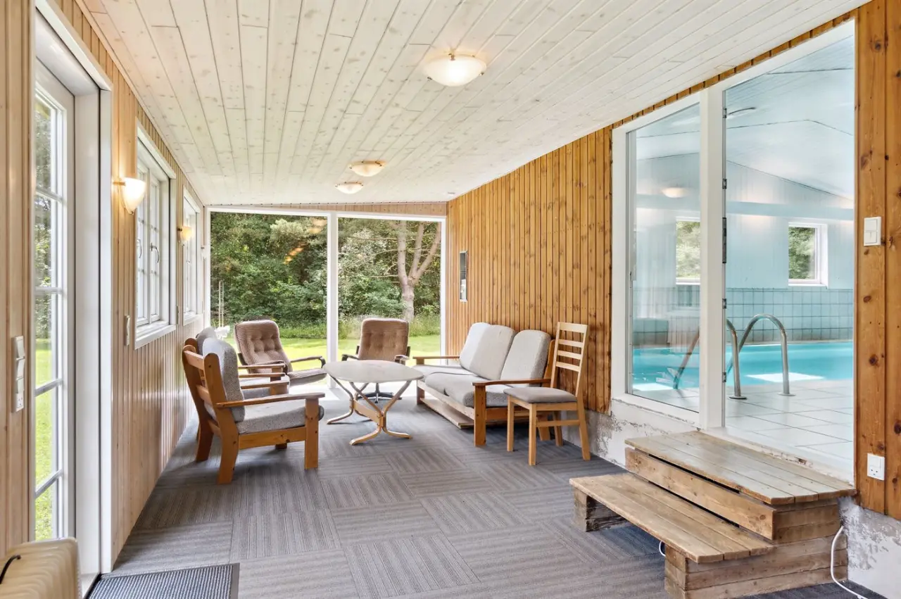 258 m&sup2; Ferienhaus 6 Schlafzimmer 12 G&auml;ste