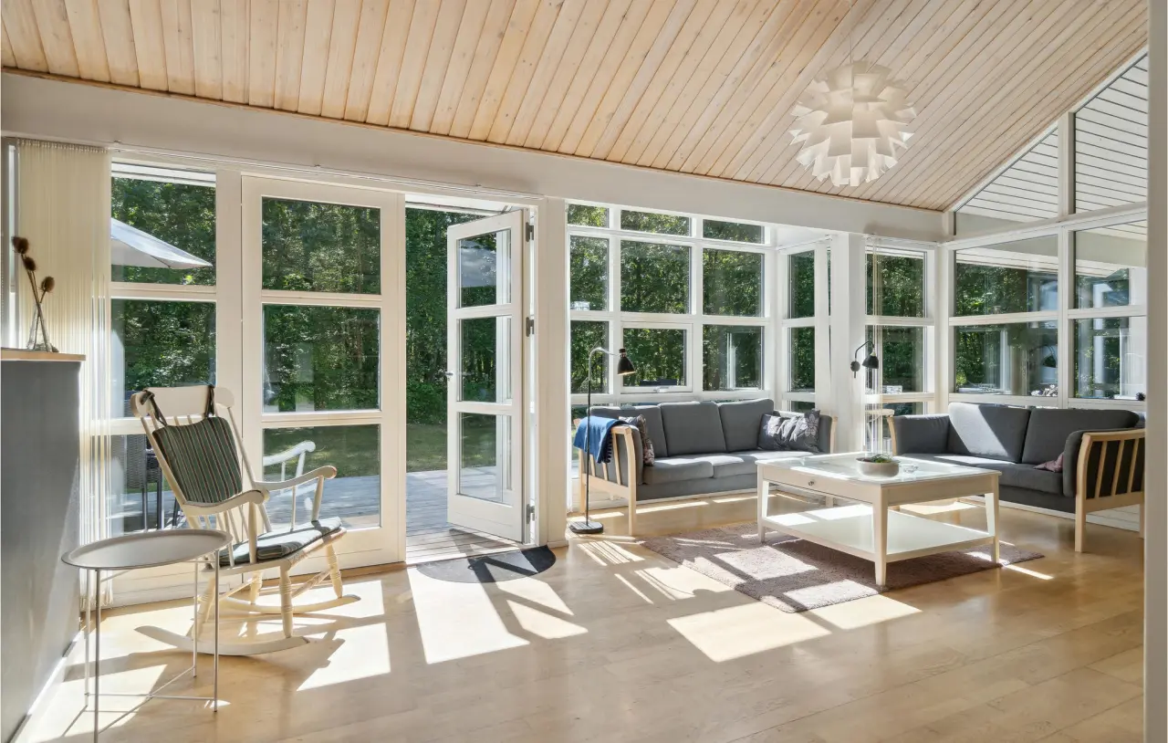 "Rubinsøen Skovhuse"