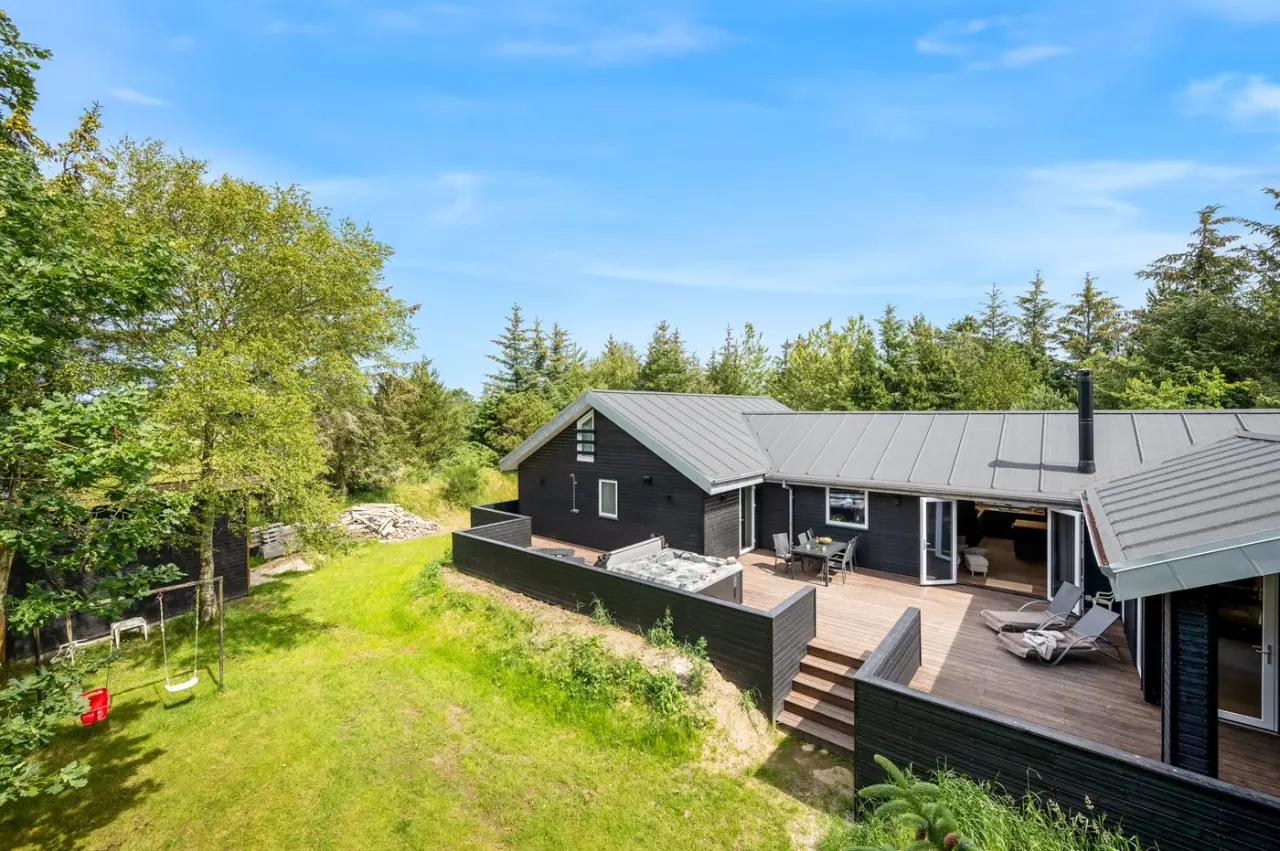 220 m&sup2; Ferienhaus 5 Schlafzimmer 12 G&auml;ste