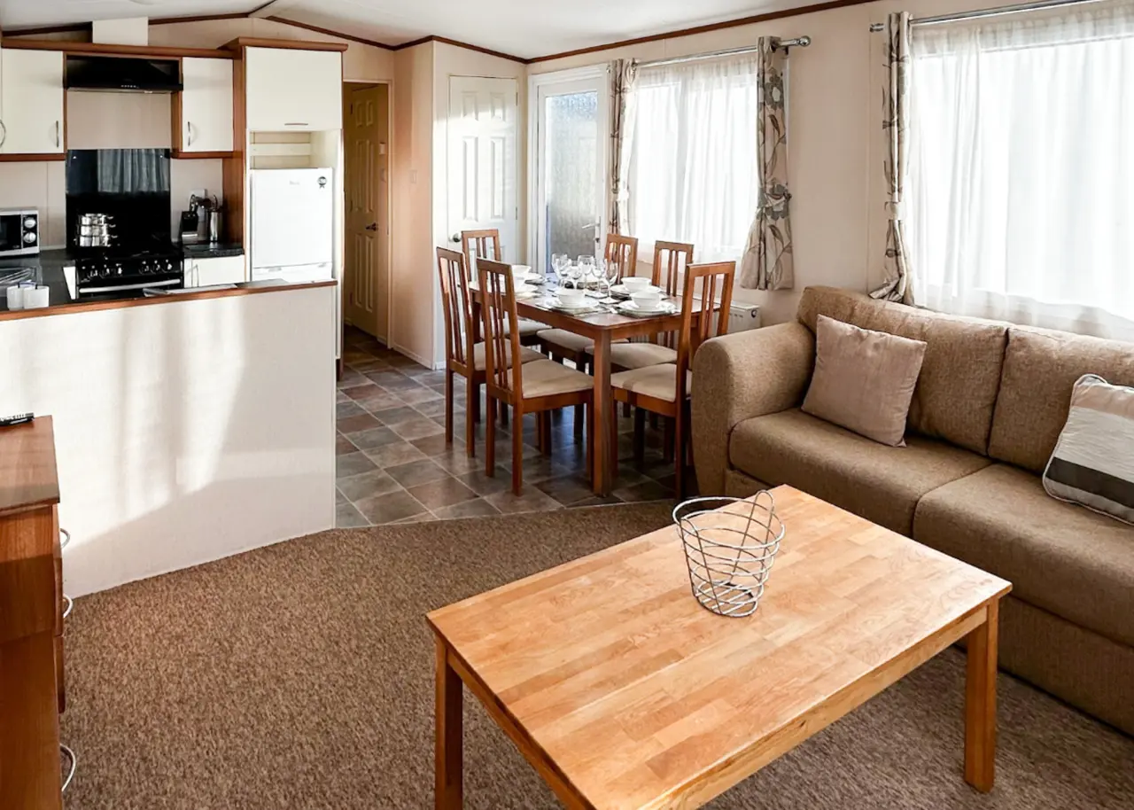 Caravan ∙ 3 Bedrooms ∙ 6 Guests - Isle of Wight