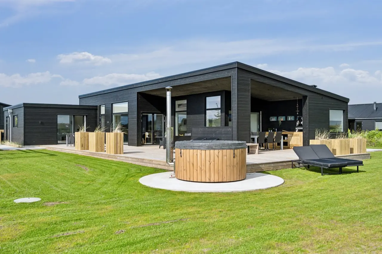 174 m&sup2; Ferienhaus 4 Schlafzimmer 8 G&auml;ste