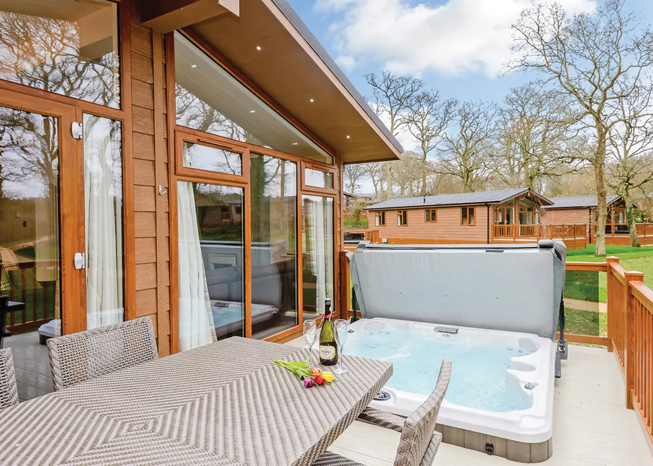 Chalet ∙ 3 Bedrooms ∙ 6 Guests - Dorset