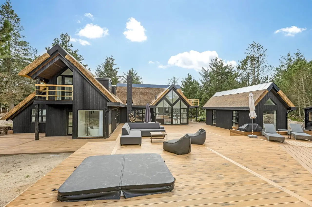 233 m&sup2; Ferienhaus 5 Schlafzimmer 10 G&auml;ste
