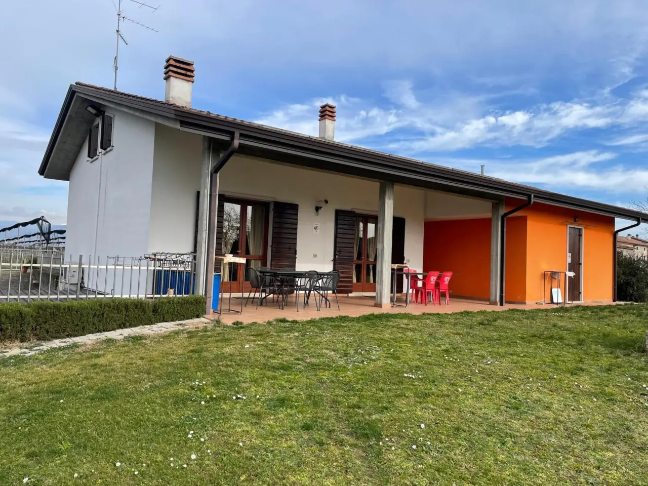 200 M² House ∙ 4 Bedrooms ∙ 10 Guests - Verona