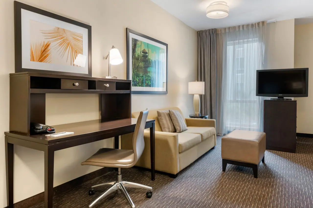 Hotel ∙ 1 Schlafzimmer ∙ 4 Gäste - Saint Petersburg, FL