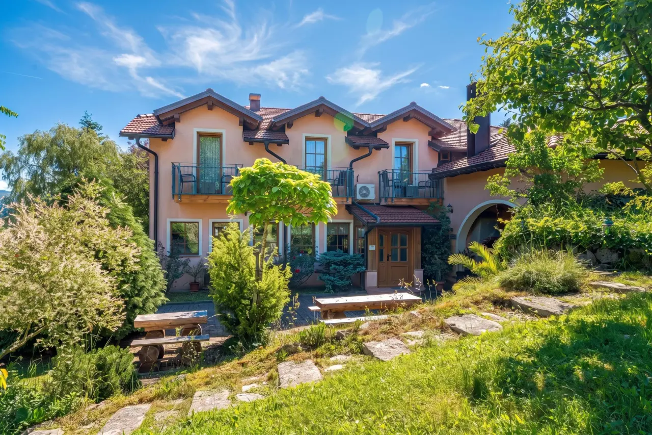 45 M² Apartment ∙ 1 Bedroom ∙ 5 Guests - Postojna