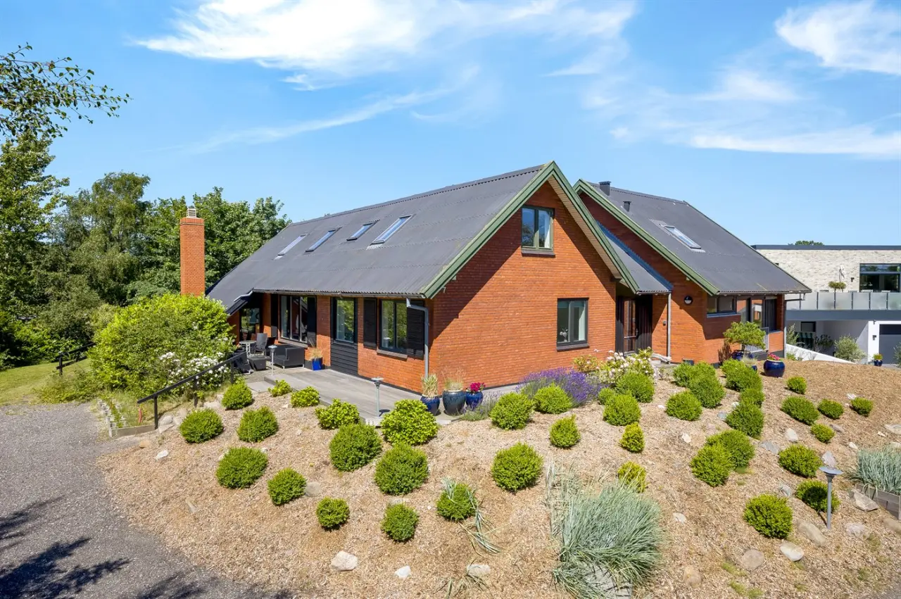 304 m&sup2; Ferienhaus 10 Schlafzimmer 20 G&auml;ste