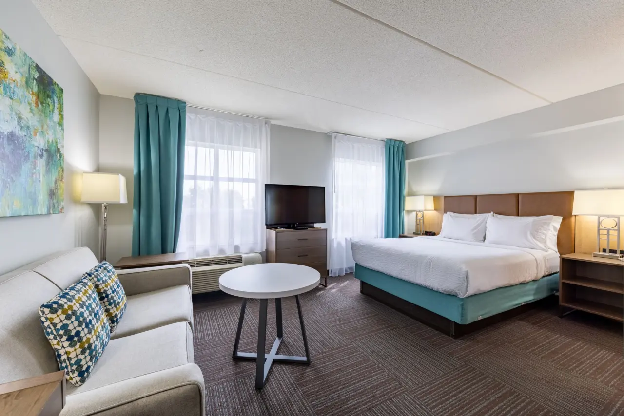 Hotel ∙ 1 Bedroom ∙ 4 Guests - Guelph