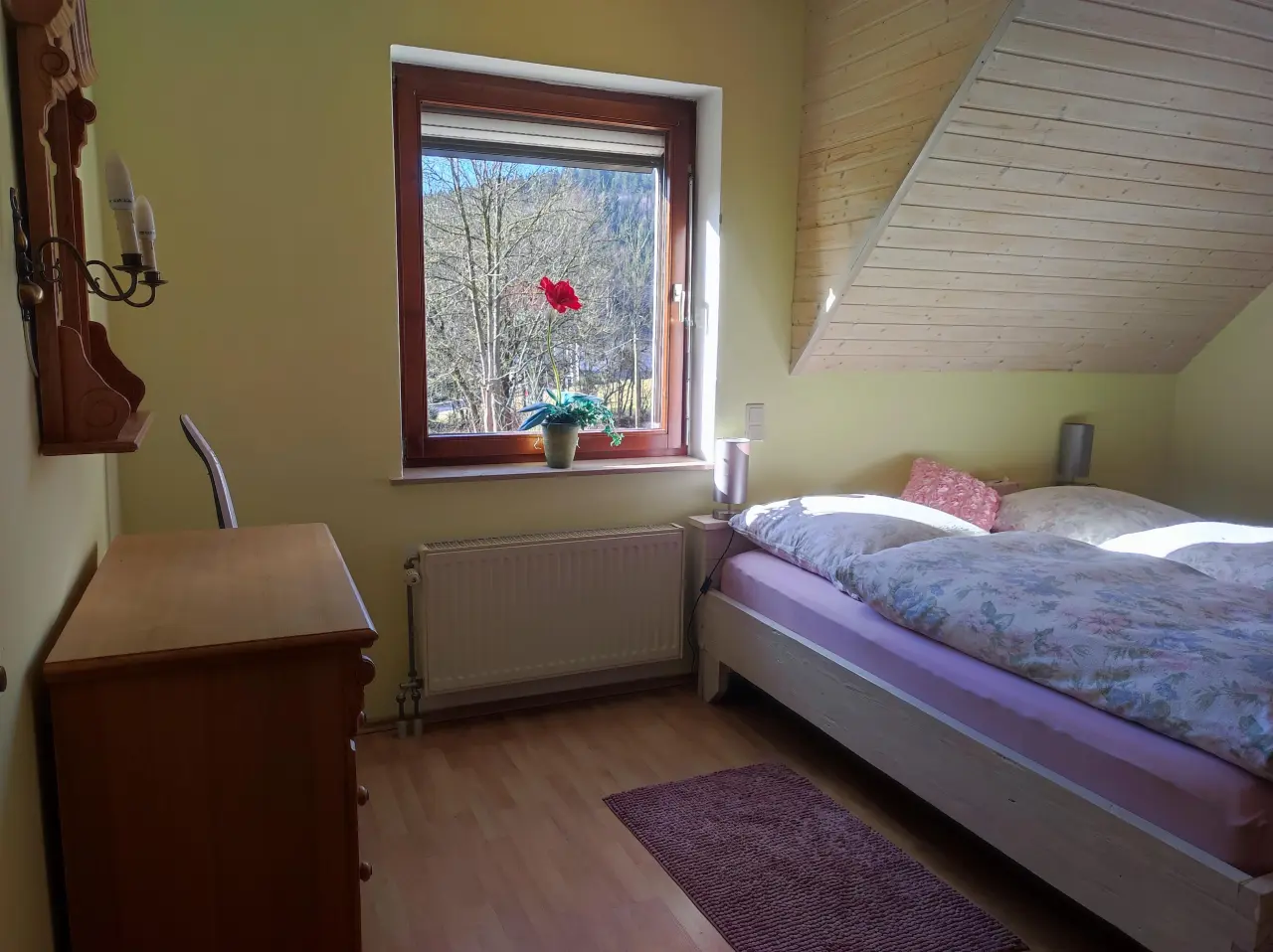 65 M² Ferienwohnung ∙ 2 Schlafzimmer ∙ 4 Gäste - Schneeberg