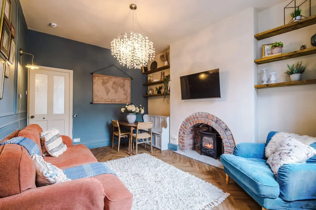 Apartment ∙ 2 Bedrooms ∙ 4 Guests - Buxton