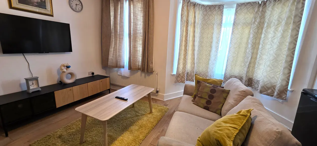 70 M² Apartment ∙ 2 Bedrooms ∙ 4 Guests - Clacton-on-Sea