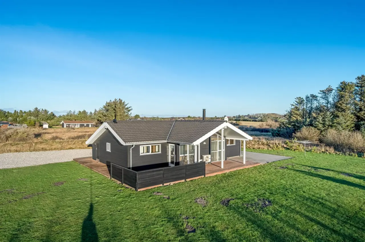 111 m&sup2; Ferienhaus 4 Schlafzimmer 8 G&auml;ste